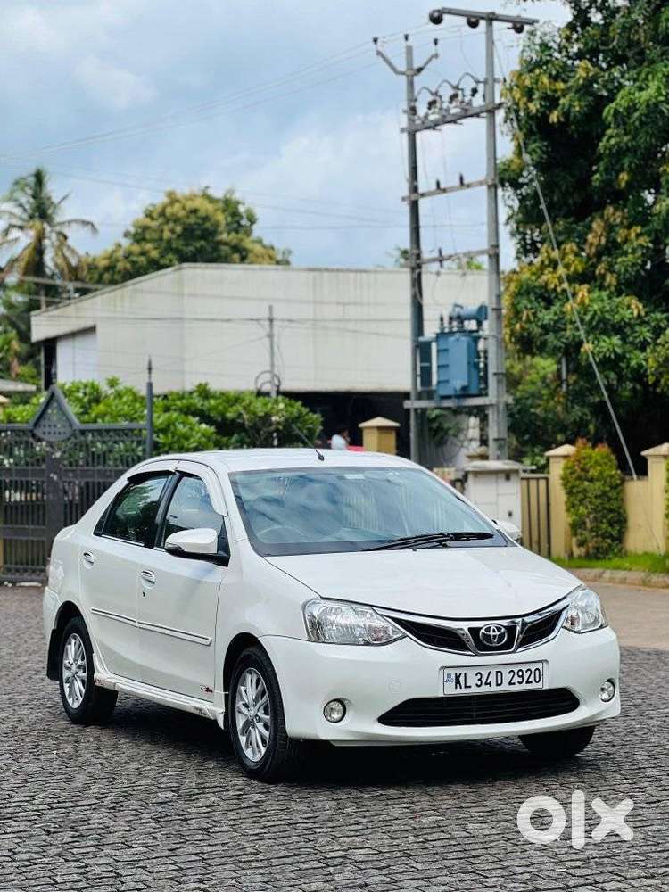 Toyota Etios, 2015, Petrol