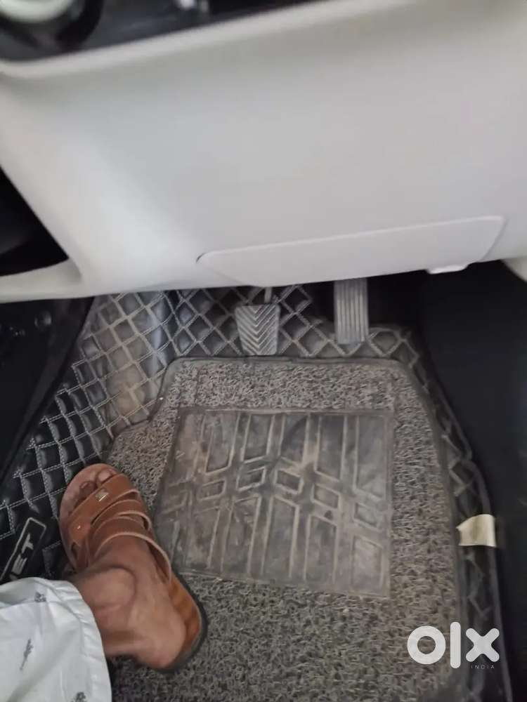 Kia Sonet 2023 Petrol 11010 Km Driven