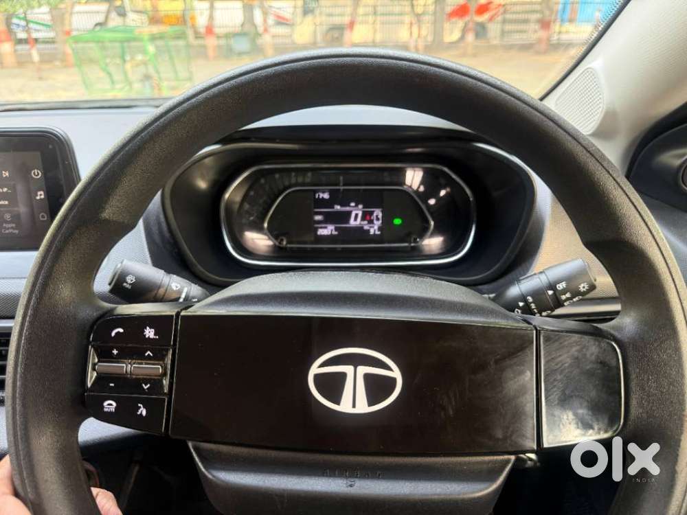 Tata Nexon Smart Plus S 1.2 Revotron Petrol 5 Mt, 2024, Petrol