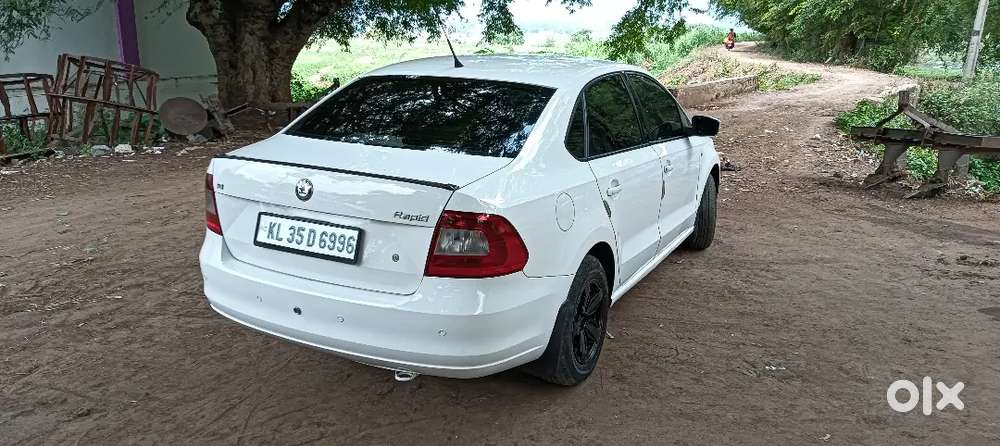 Skoda Rapid Elegance 2012 Diesel Fancy Number