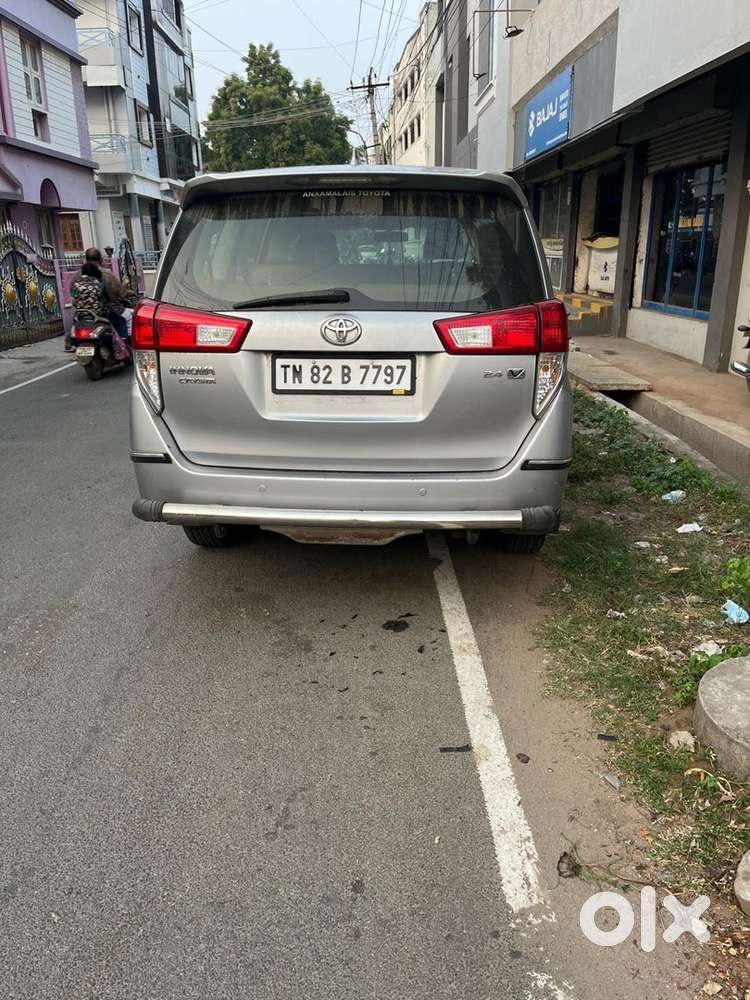Toyota Innova Crysta Diesel 2016