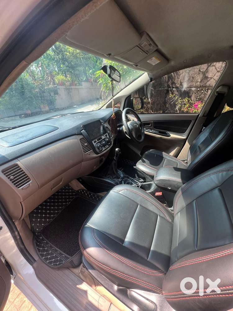 Toyota Innova 2015 Diesel 108000 Km Driven