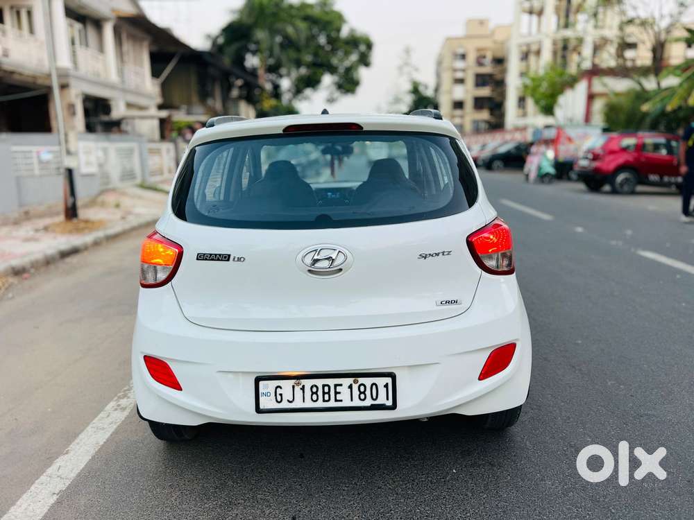 Hyundai Grand I10 1.2 Crdi Sportz, 2015, Diesel