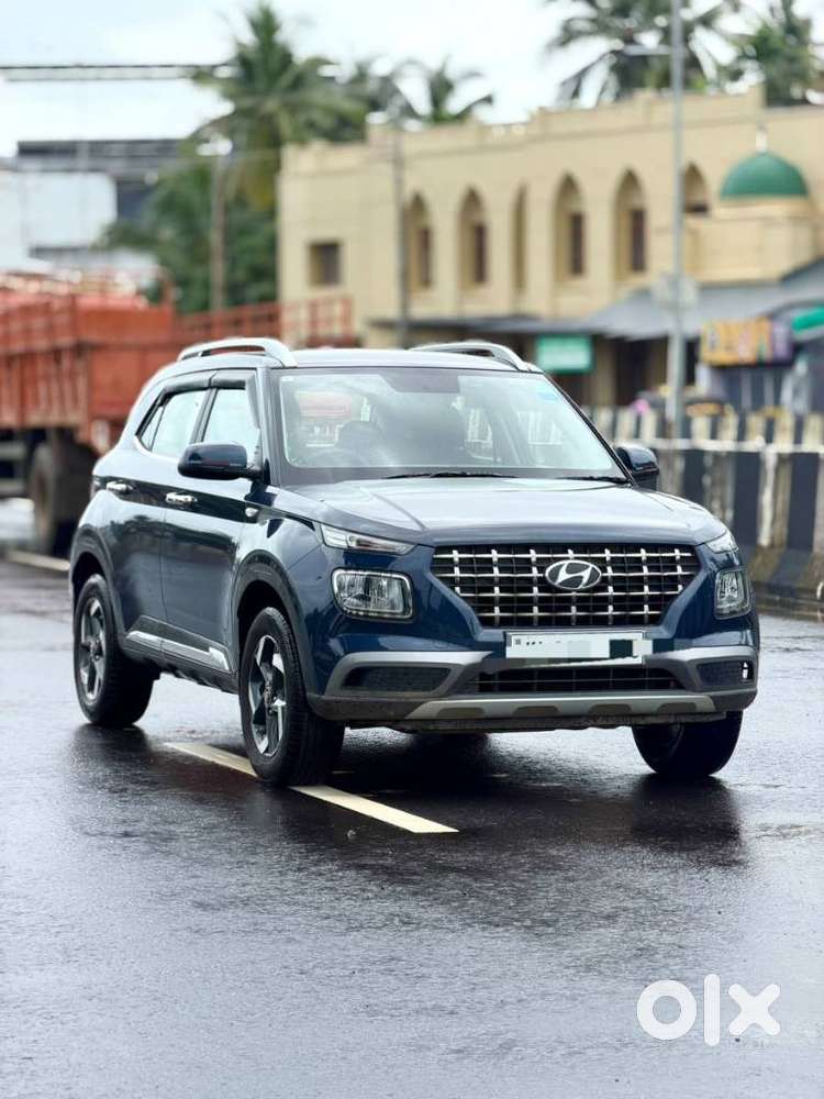 Hyundai Venue S, 2020