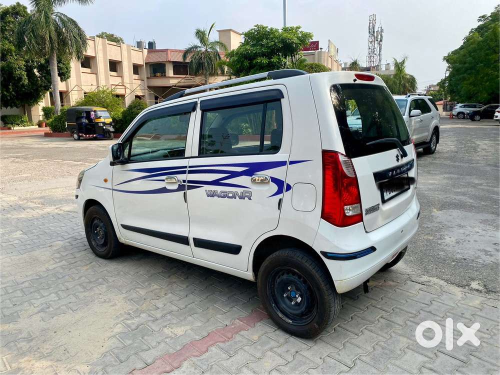 Maruti Suzuki Wagon R Vxi Opt 1.2, 2016, Petrol