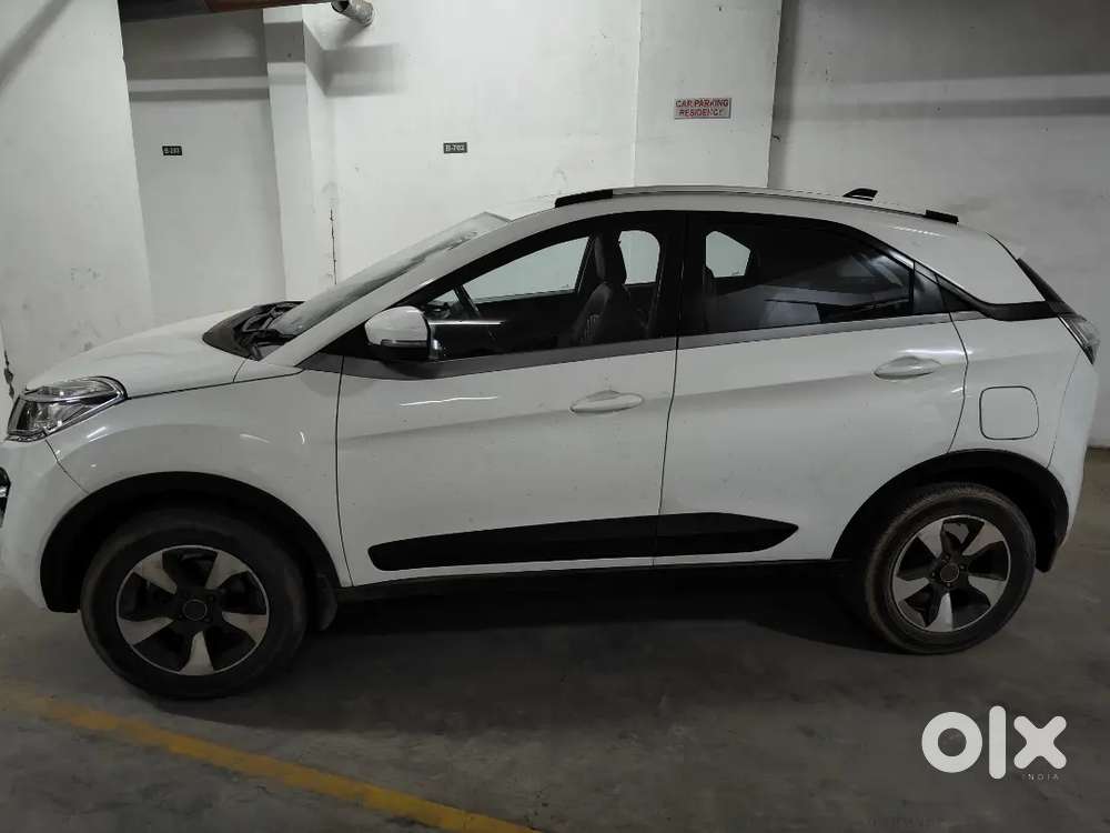 Tata Nexon 2018 Diesel 120000 Km Driven