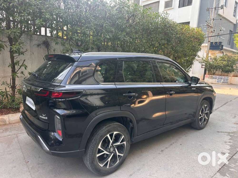 Toyota Urban Cruiser Hyryder 1.5 V Hybrid, 2023, Petrol