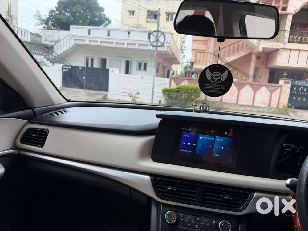 Mahindra Xuv700 2023 Year Car