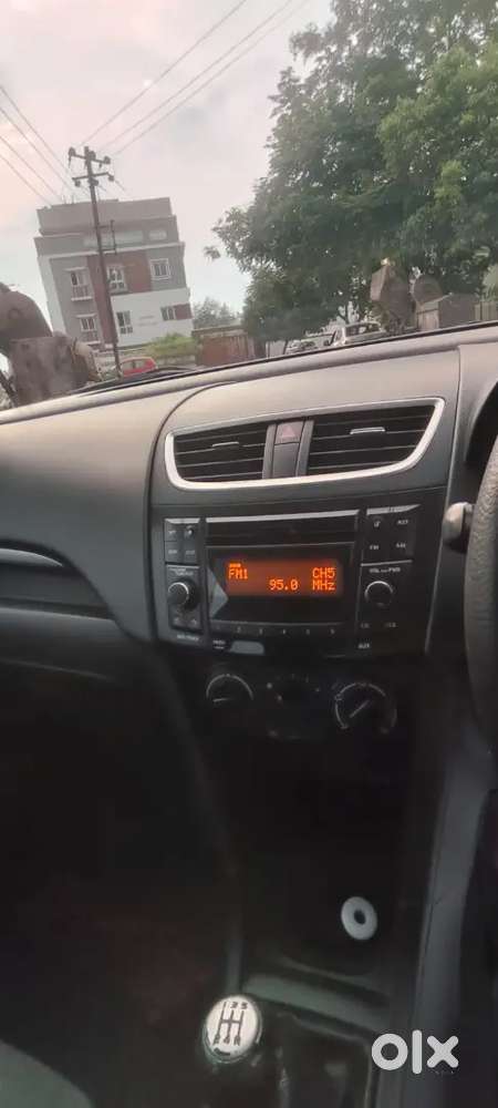 Swift Vxi 2016 Model.petrol