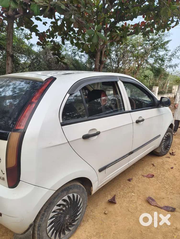 Tata Indica Vista 2015