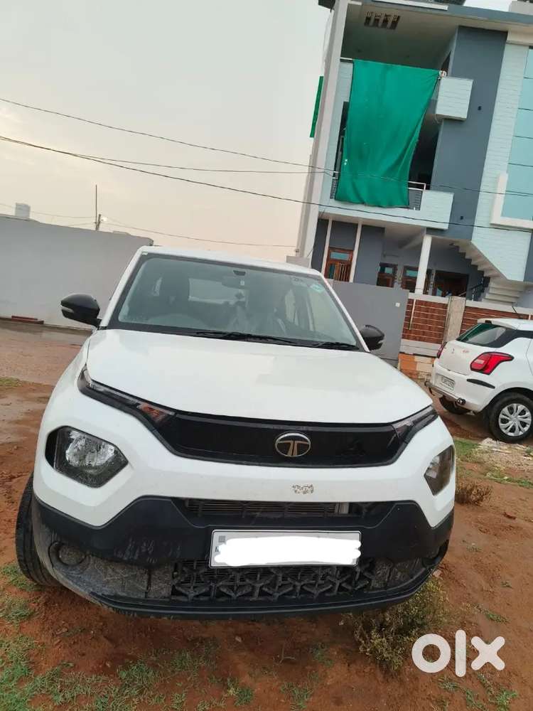 Bh Number Car 2025 October. Ist Owner Scratchless Neat And Clean