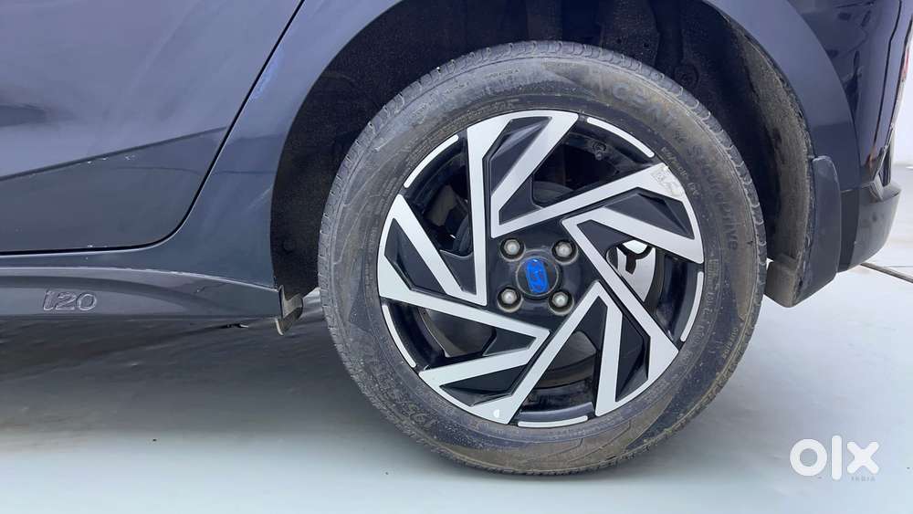 Hyundai New I20 1.2 Asta (o) Ivt, 2024, Petrol