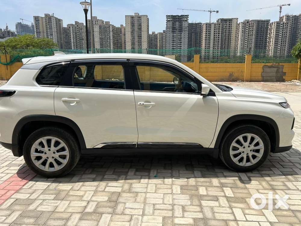 Maruti Suzuki Grand Vitara 2025 Petrol 9700 Km Driven
