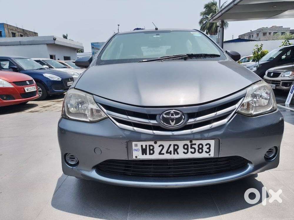 Toyota Etios, 2013, Petrol