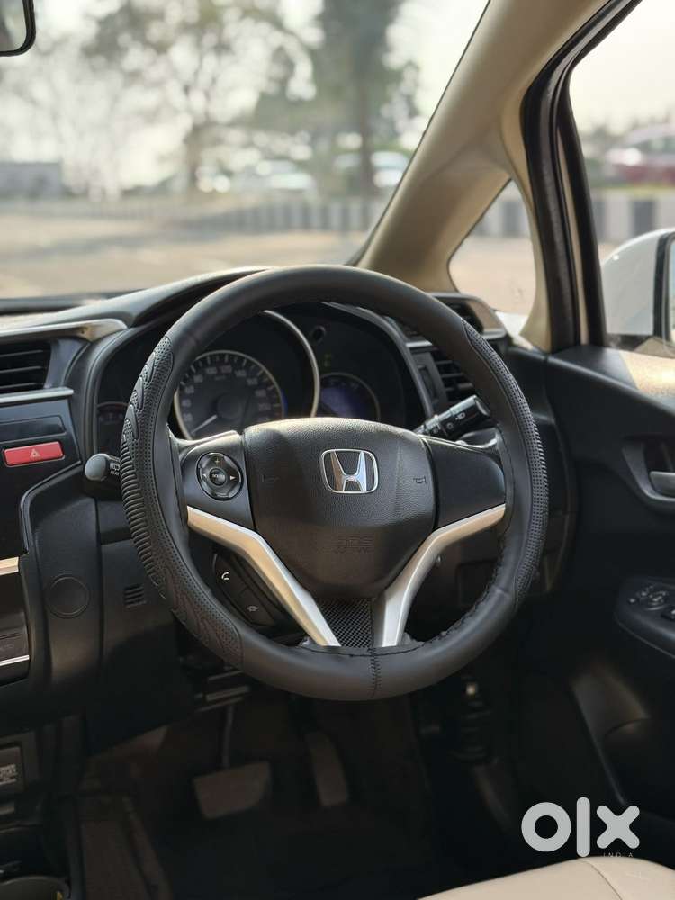 Honda Jazz V Cvt, 2015, Petrol