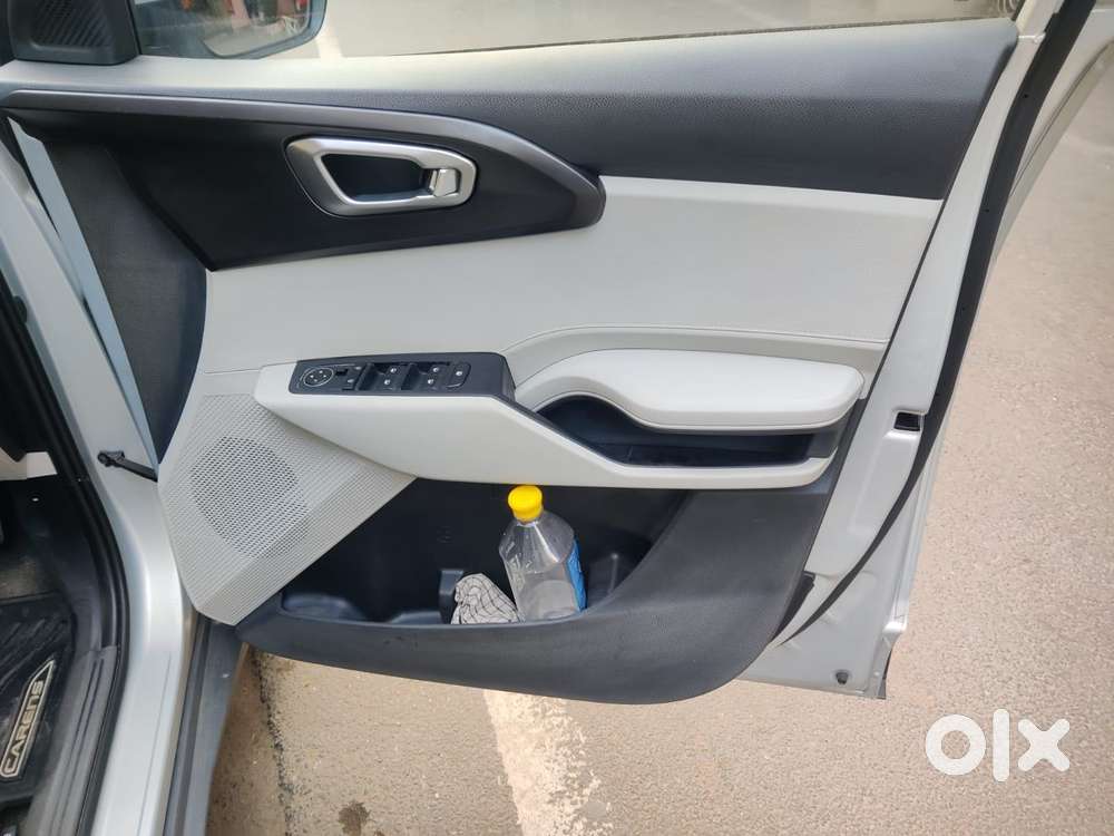 Kia Carens Clavis Hte, 2025, Petrol