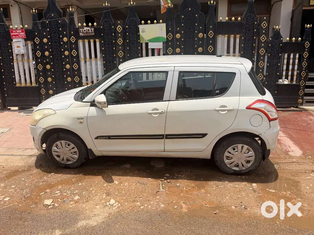 Maruti Suzuki Swift 2014 Diesel 121000 Km Driven