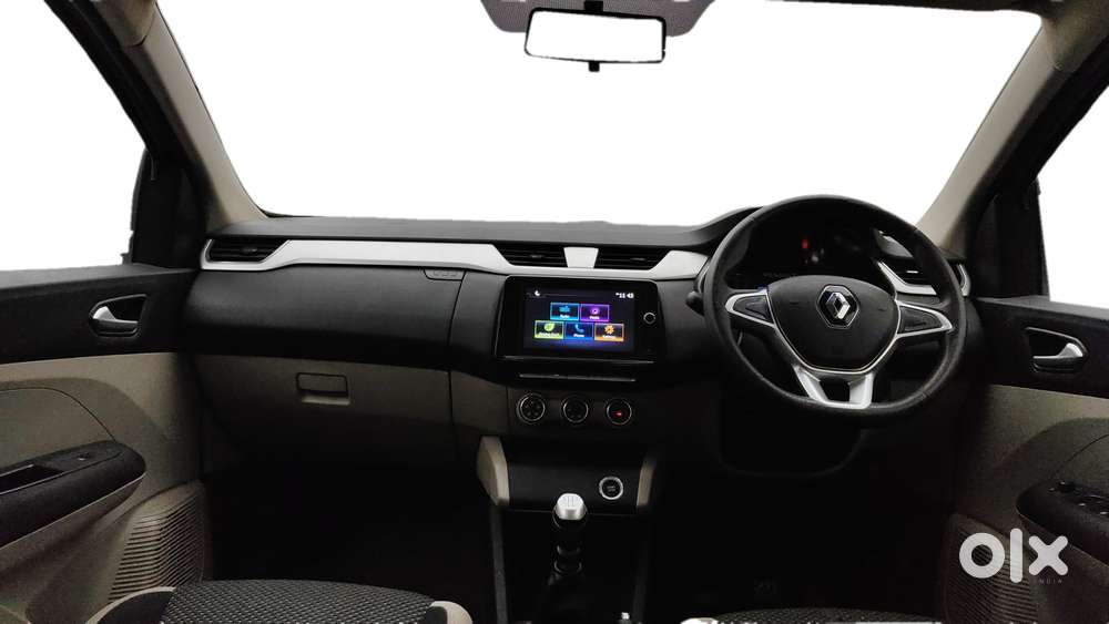 Renault Triber Rxz, 2021, Petrol