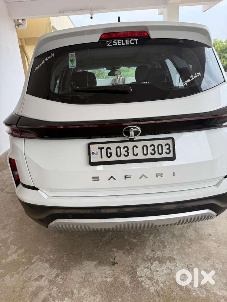 Tata Safari 2025 Diesel 9807 Km Driven