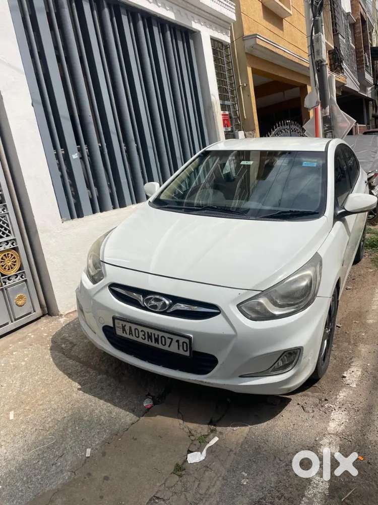 Hyundai Verna 1.6 2011 Manual Petrol