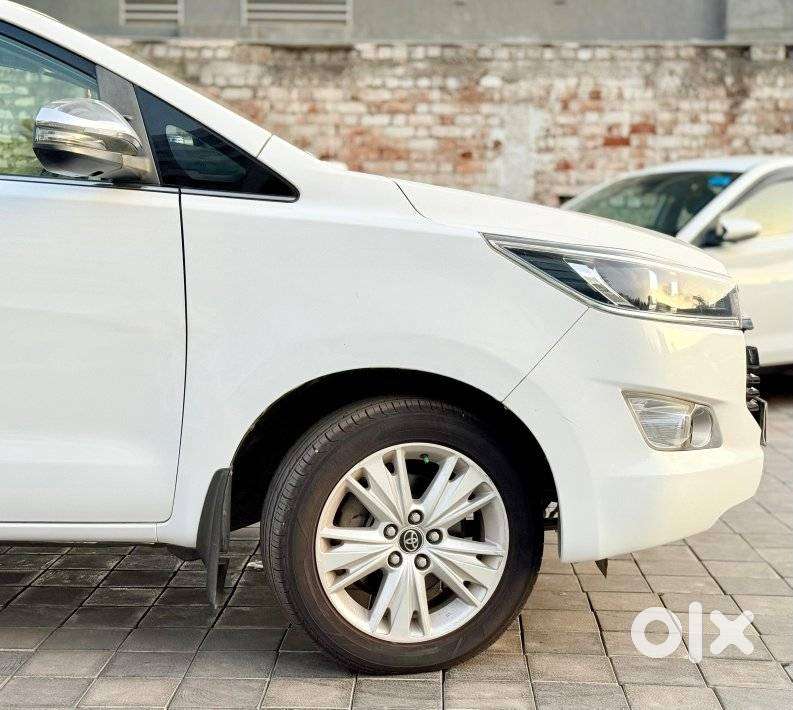 Toyota Innova Crysta 2.4 Z 7 Str, 2020, Diesel