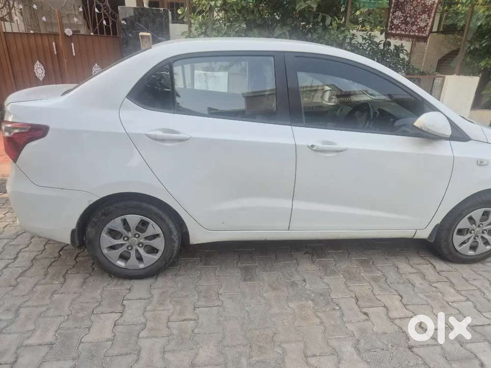 Hyundai Xcent Petrol 2018 (cng)