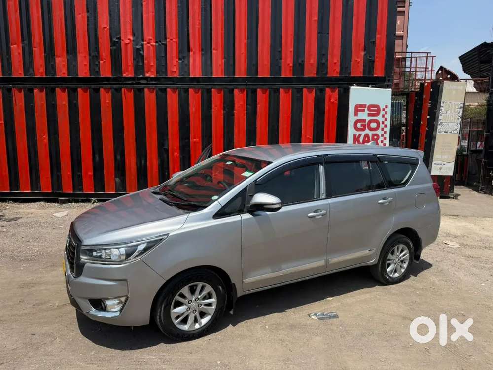 Innova Crysta 2023