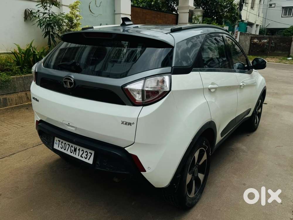 Tata Nexon 1.2 Revotron Xza Plus Dualtone, 2018, Diesel