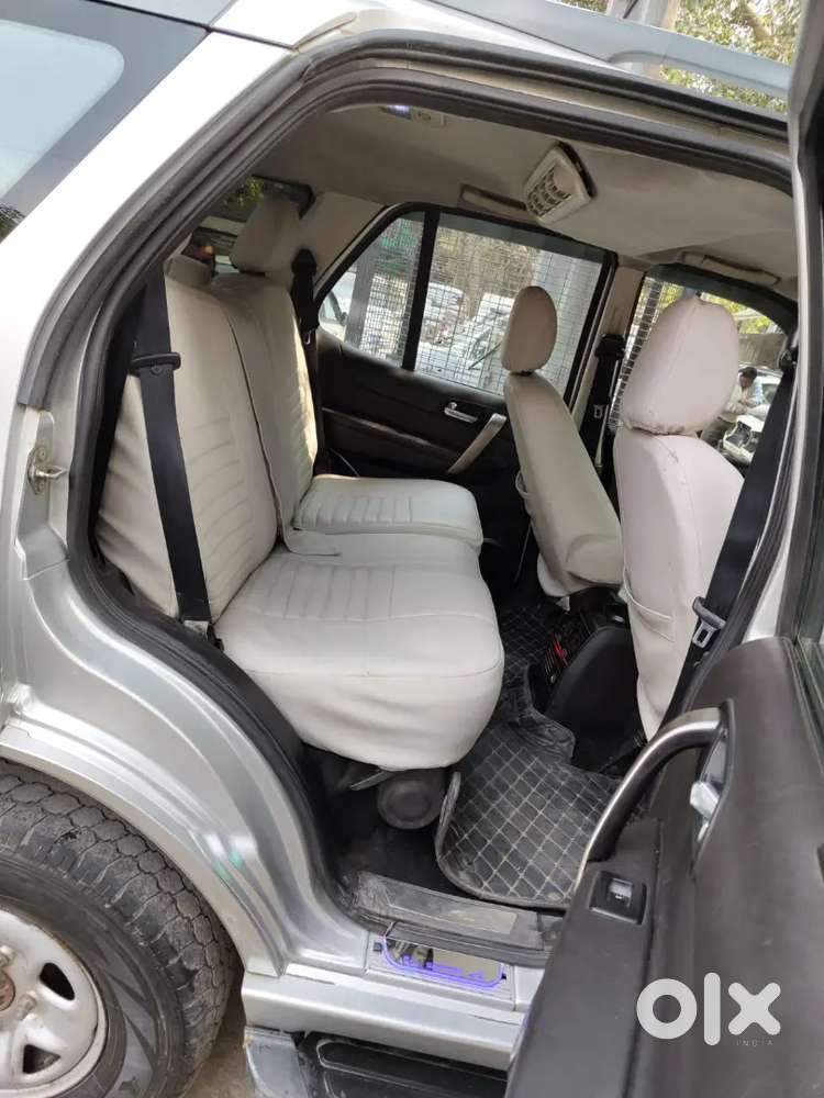Tata Safari Strom