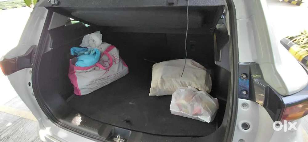 Toyota Urban Cruiser Hyryder 2024 Petrol Well Maintained
