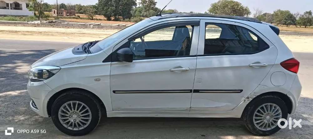 Tata Tiago Wizz Edition 2017 Petrol