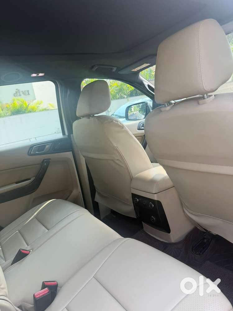 Ford Endeavour 3.2 Titanium At 4x4, 2017, Diesel