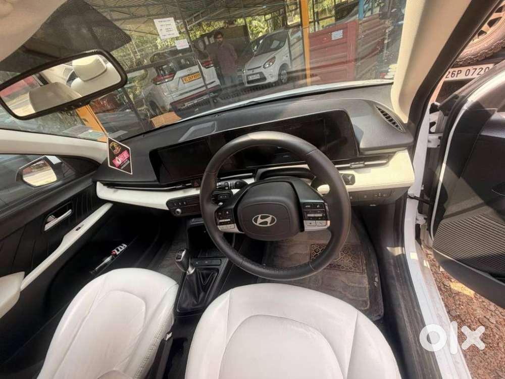 Hyundai Verna Sx 1.5 Petrol Ivt, 2024, Petrol