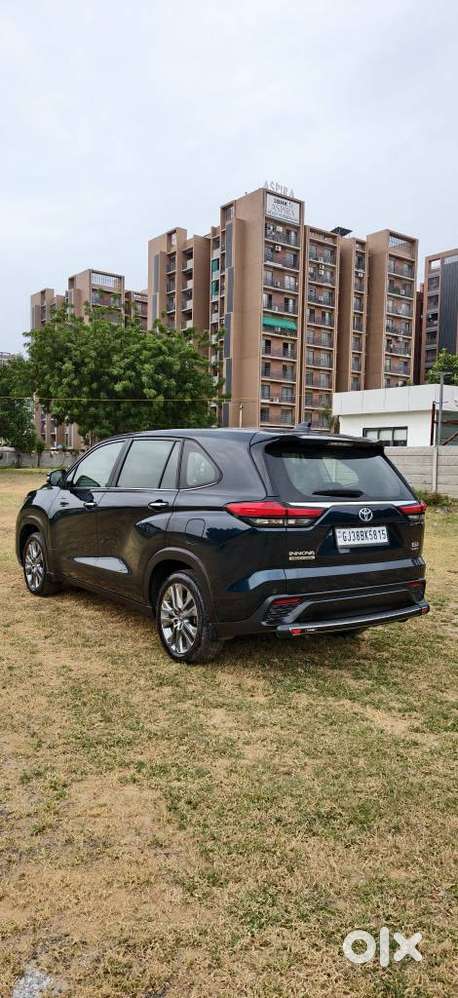 Toyota Innova Hycross Zx(o), 2026, Electric