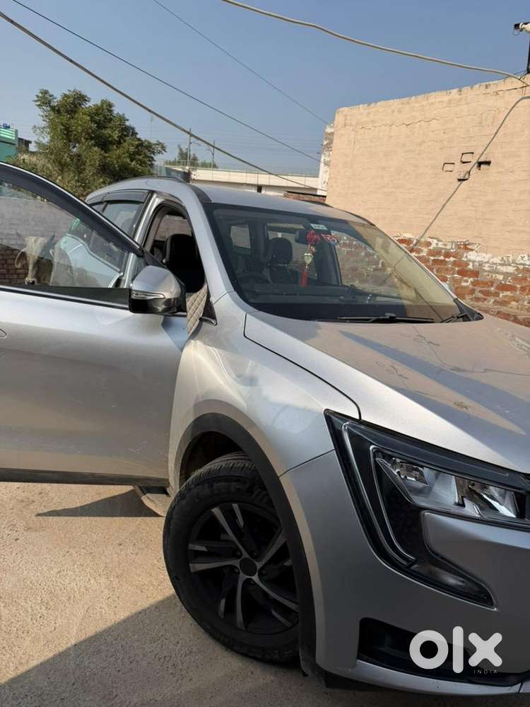 Mahindra  Genuine Alloys , Music System Upgraded