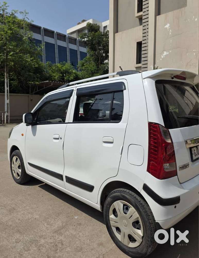 Maruti Suzuki Wagon R 1.0 2010-2019 Vxi Plus, 2015, Cng & Hybrids