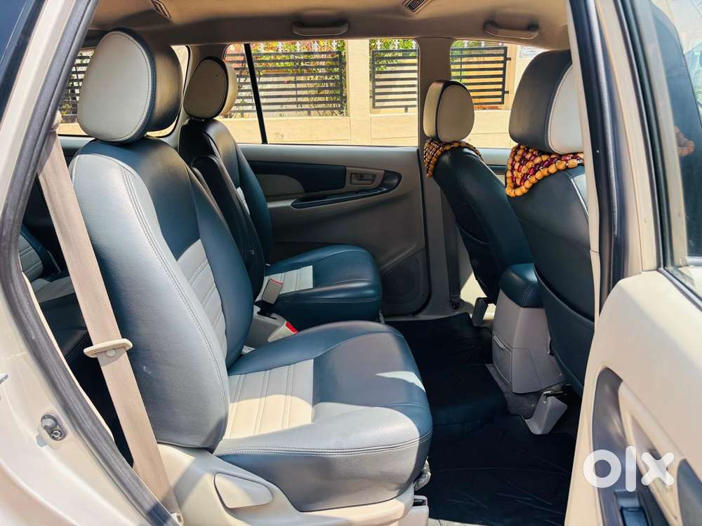 Toyota Innova 2.5 G (diesel) 7 Seater, 2013, Diesel