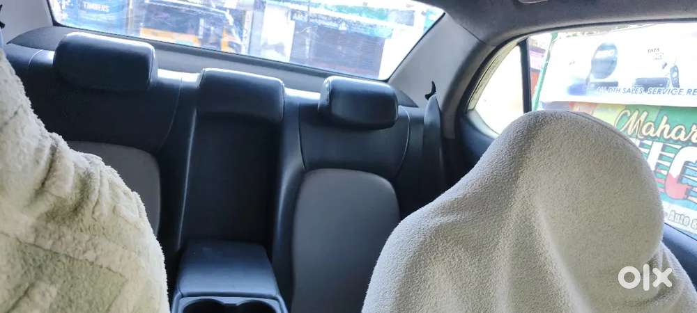 Hyundai Xcent 2018chill Ac
Ps
Pw
4 Tyres 80%
3rd Owner
