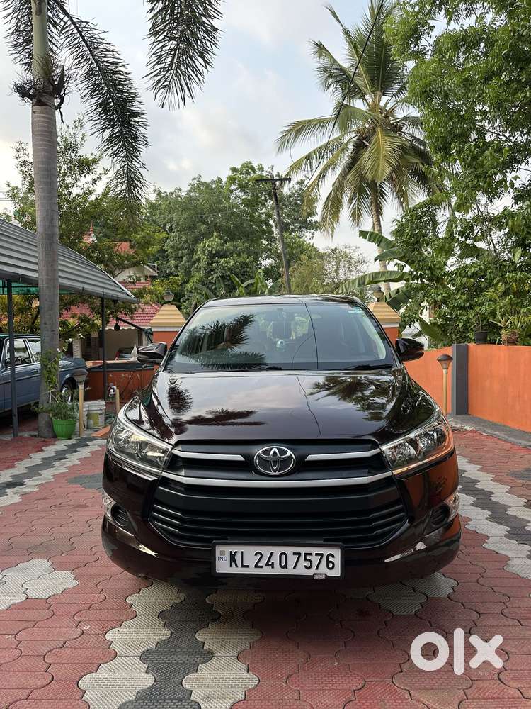 Toyota Innova Crysta 2.4 G Mt, 2018, Diesel