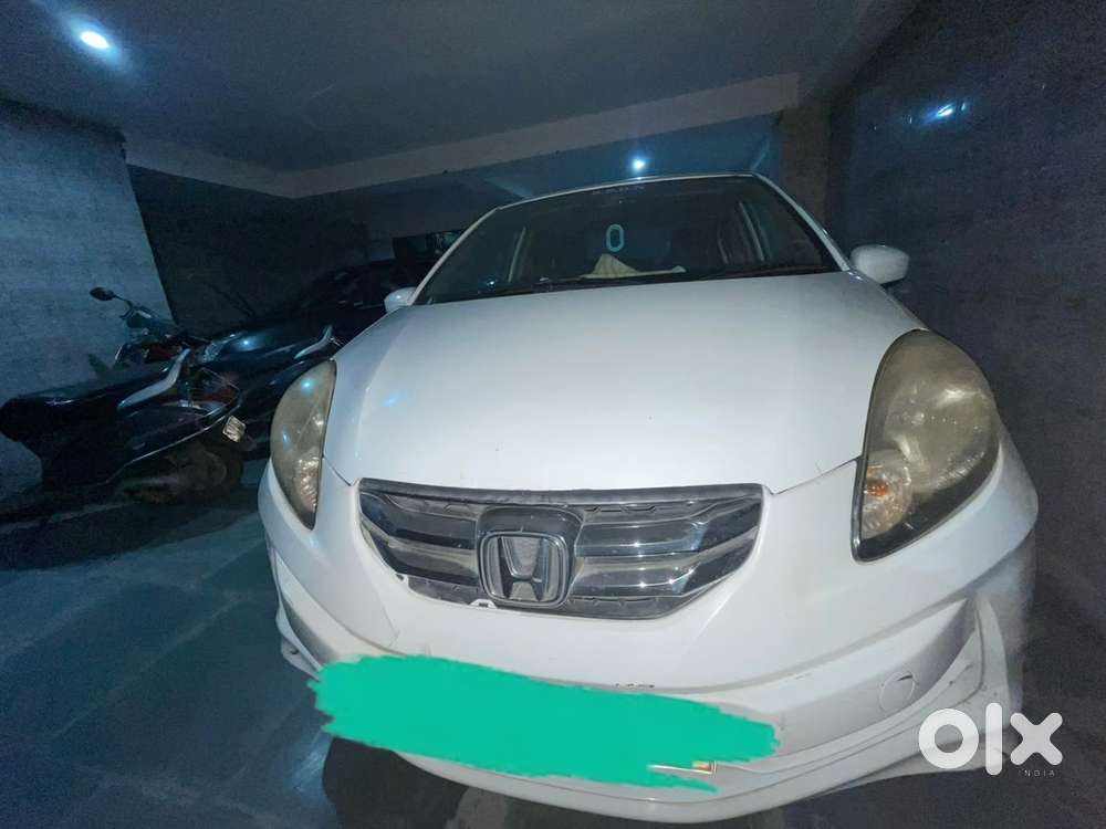 Honda Amaze 2013(dec) Year