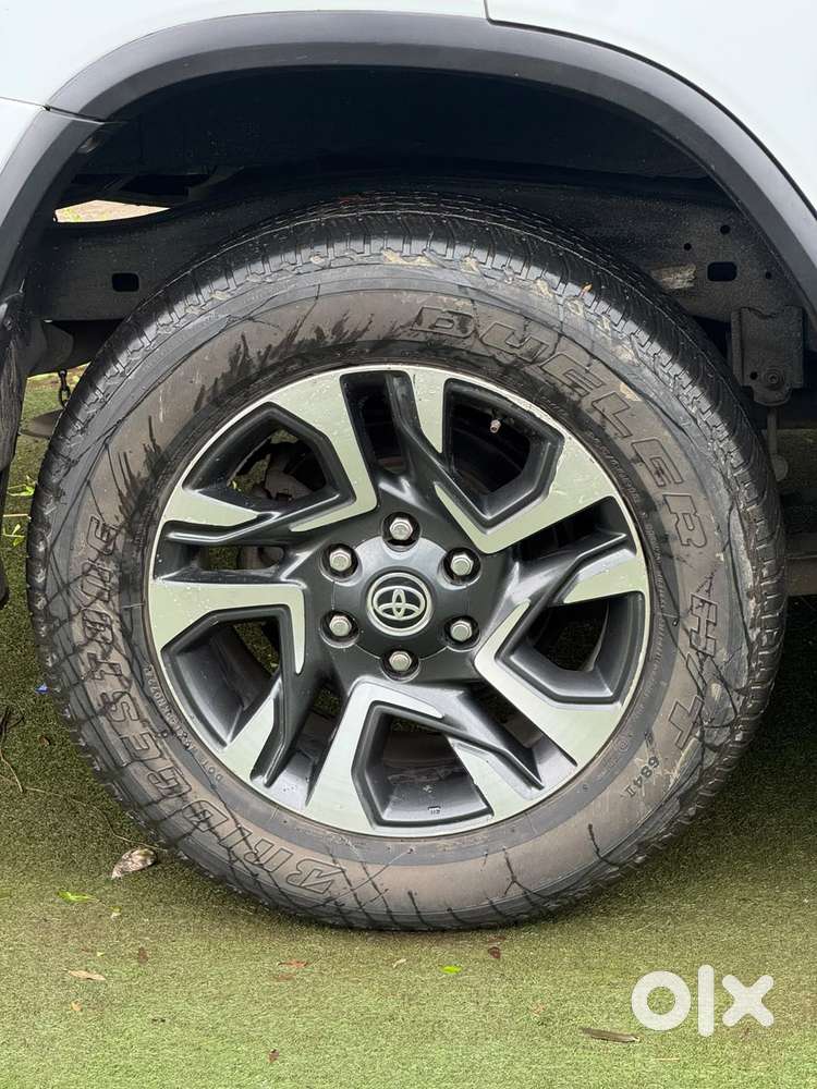 Toyota Fortuner Legender 4x2 At 2.8, 2023, Diesel