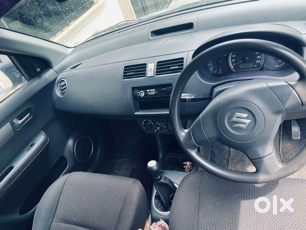 Maruti Suzuki Swift Manual 2005