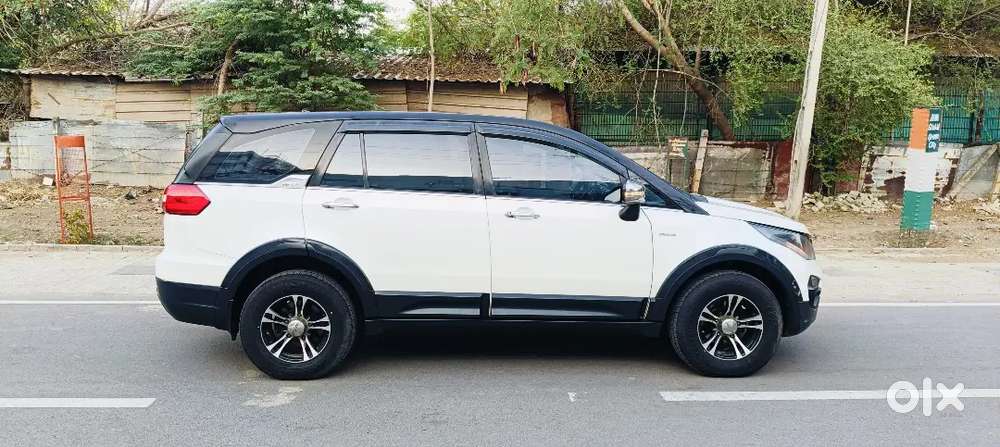 Tata Hexa 1st Owner 7 Seats