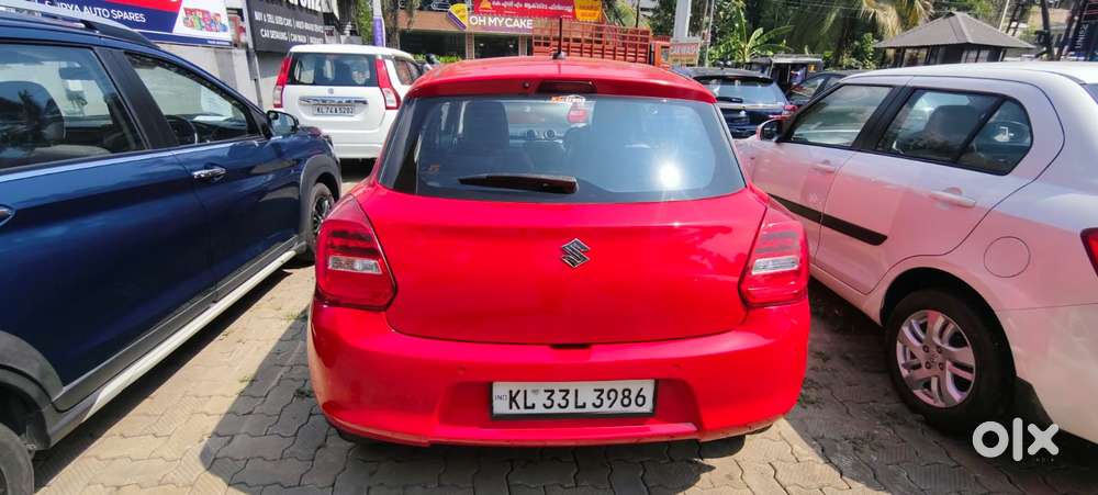 Maruti Suzuki Swift Amt Zxi, 2018, Petrol