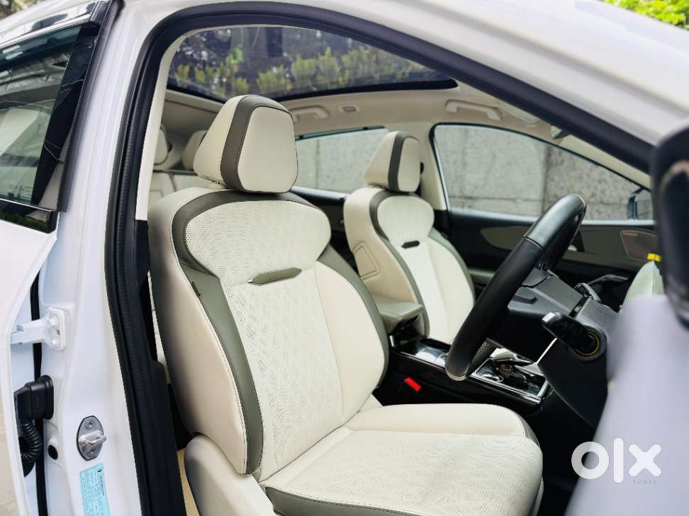 Mahindra Xev 9e Three B79 Kwh, 2025, Electric