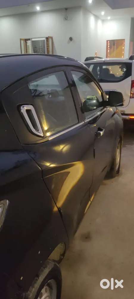 Mahindra Kuv100 Nxt 2018 Diesel 95000 Km Driven