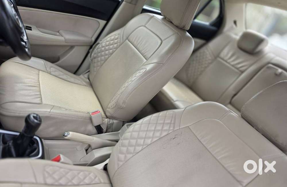 Maruti Suzuki Swift Dzire Vxi Optional, 2018, Petrol