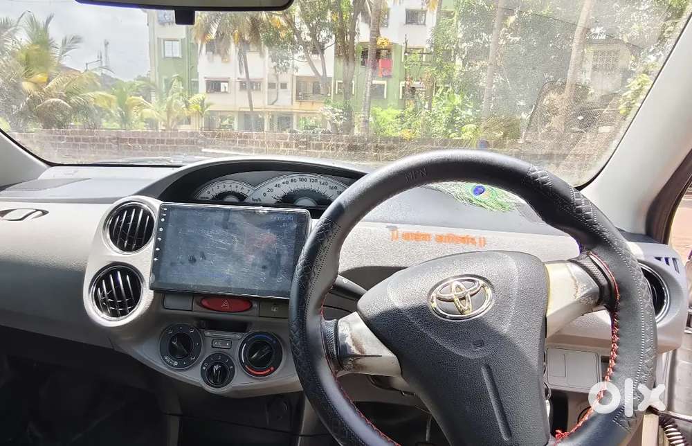 Toyota Etios (petrol)2011