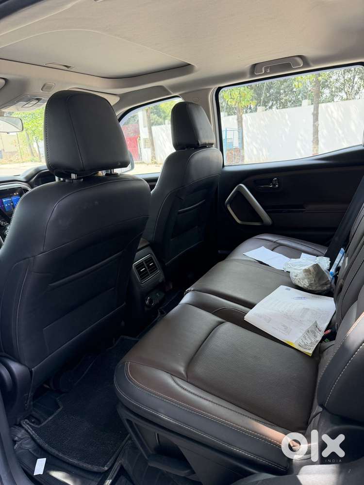 Mahindra Scorpio-n 2.2 Z8 Diesel At 7 Str, 2025, Diesel