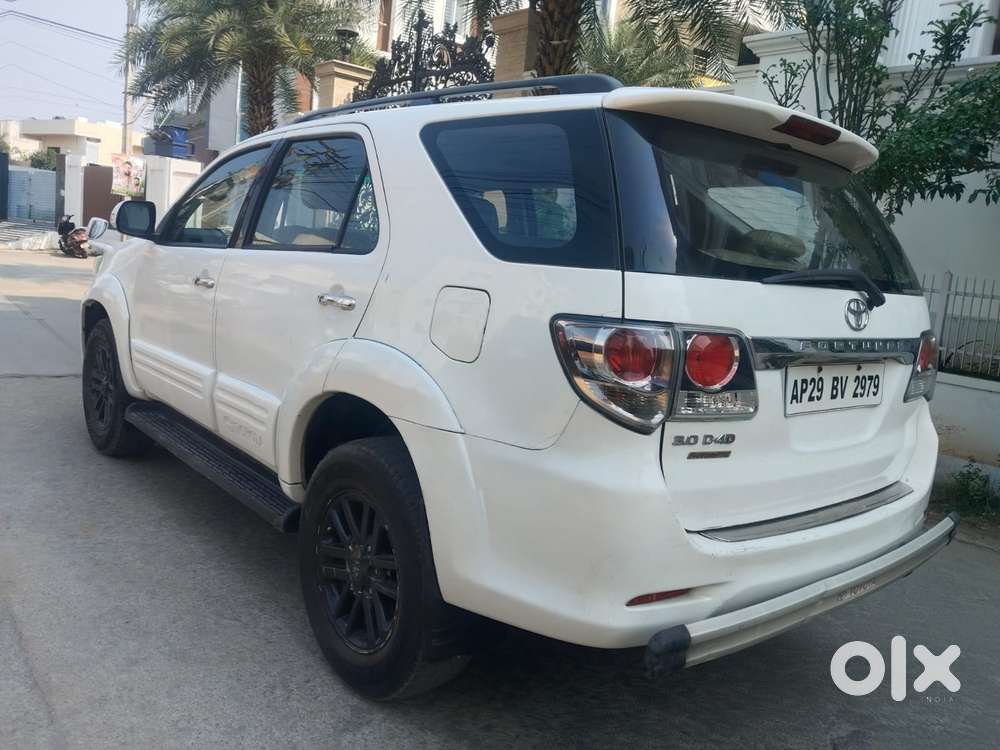 Toyota Fortuner 3.0 4x2 Automatic, 2013, Diesel